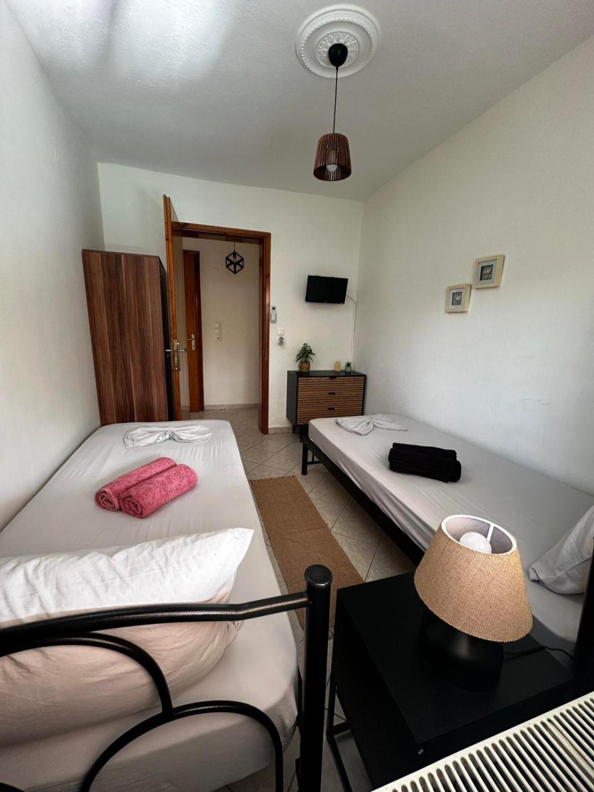 Elena Rooms-Apartments Asprovalta Bagian luar foto
